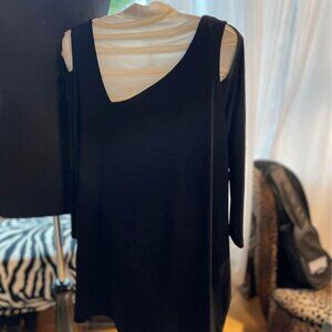Sympli Size 12 Tunic Black